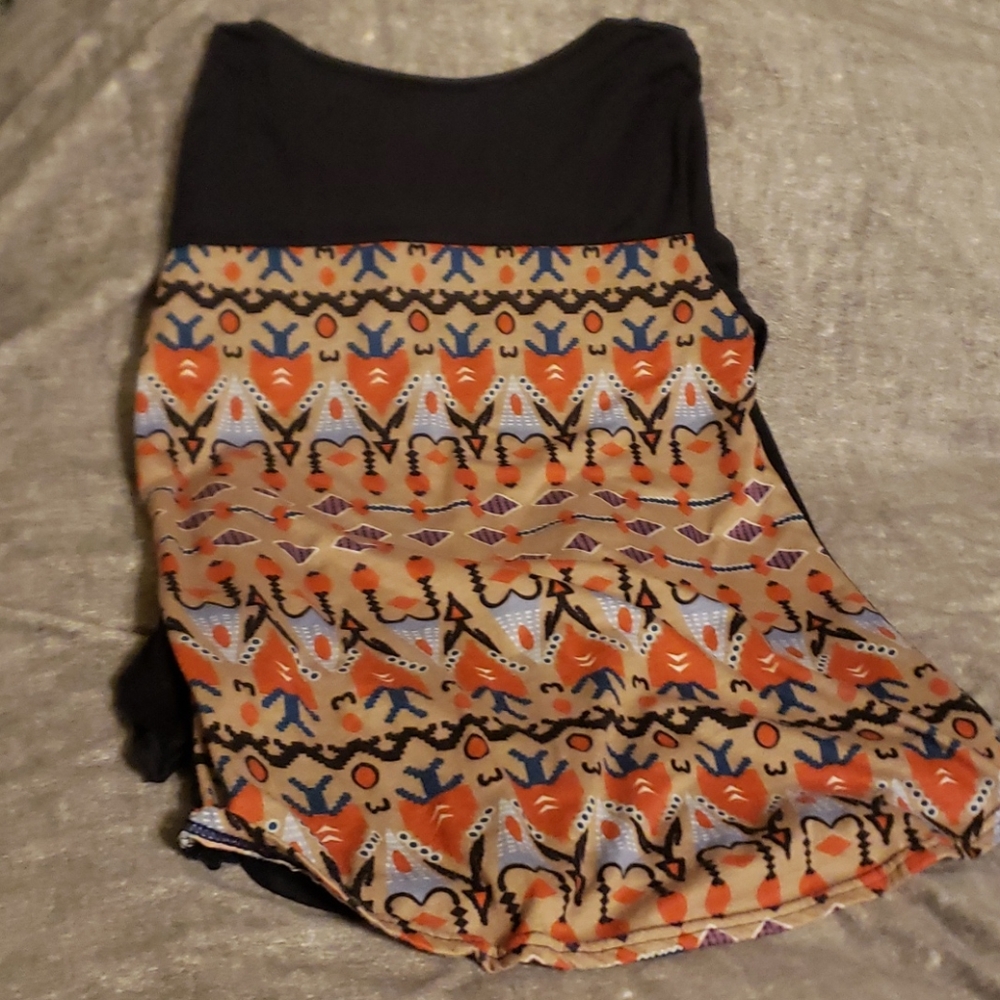 shirt - Picture 2 of 2